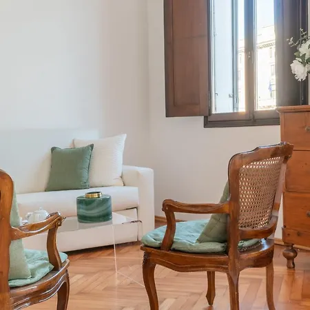 Venetian Palace R&r Apartment *