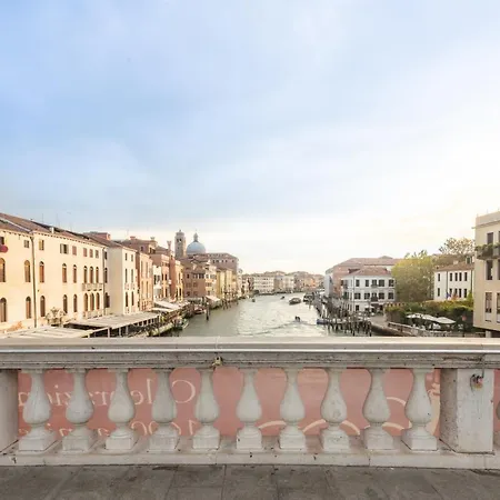 Apartment Venetian Palace R&r Venice