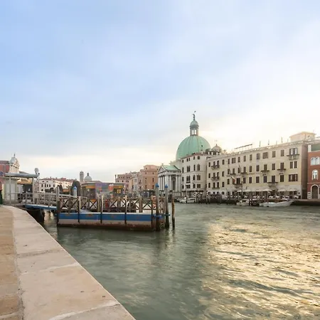 Venetian Palace R&r Apartment *