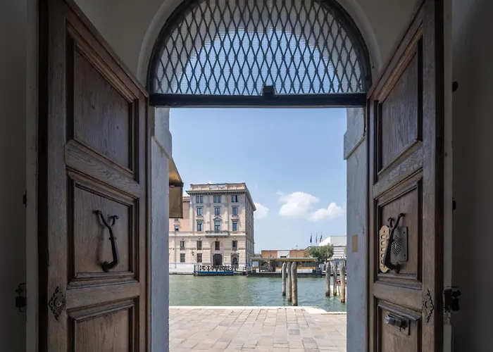 Venetian Palace R&r Apartmán